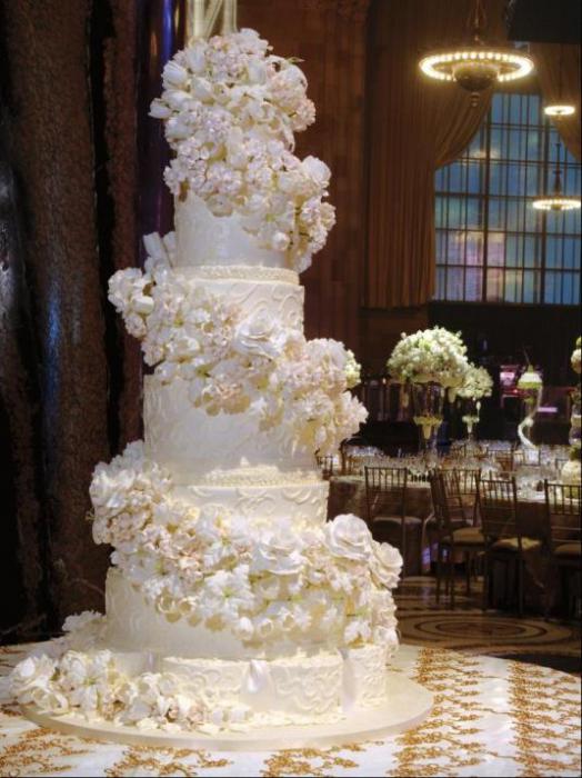 Свадебный торт "Белый каскад" от Сильвии